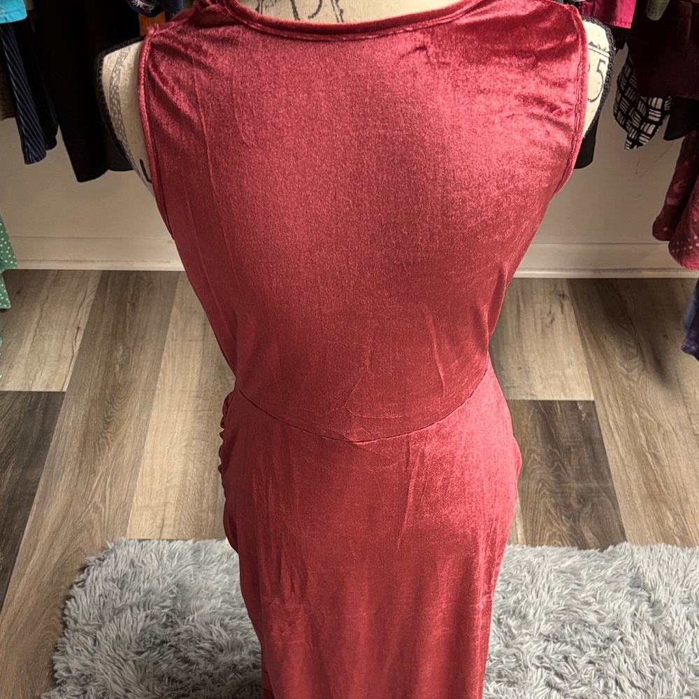 NWT Zaful Wine Red Velvet Midi Dress - Picture 6 of 15